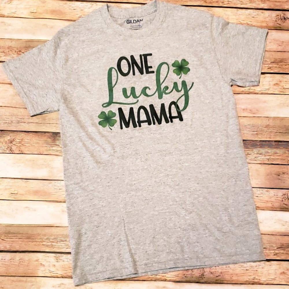 One Lucky Mama // St. Patrick's Day Mom Shirt